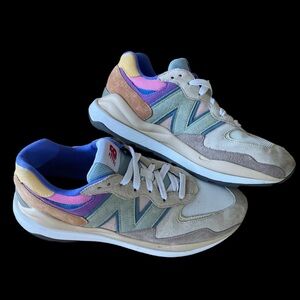 New Balance 57/40 Blue and Pink Athletic Lifestyle shoes Men’s size 10.5